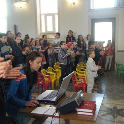 14-17 aprilie: Gheorghe Doja: Misiuni populare