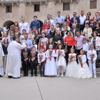 16 aprilie: Montserrat: Prima Împărtăşanie pentru copiii din Lleida şi Tarragona