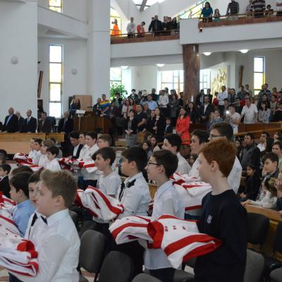 17 aprilie: Bacău: Încredinţarea mandatului ministrantului în Parohia "Sfântul Nicolae"