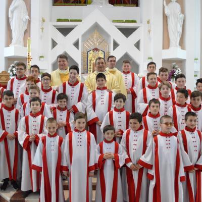 17 aprilie: Bacău: Încredinţarea mandatului ministrantului în Parohia "Sfântul Nicolae"