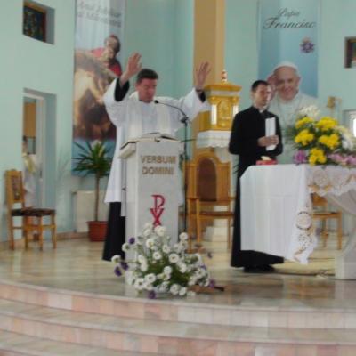 3 septembrie: Pelerinajul enoriaşilor din Roman la poarta sfântă de la Cacica