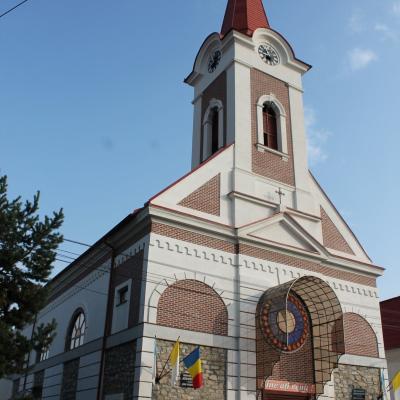 11 septembrie: Rădăuţi: Hramul Parohiei "Naşterea Sfintei Fecioare Maria"