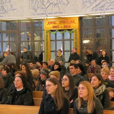 18 octombrie: Iaşi: Liturghie pentru cadrele medicale