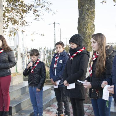 30 octombrie: Pildeşti: Cercetaşii se roagă împreună