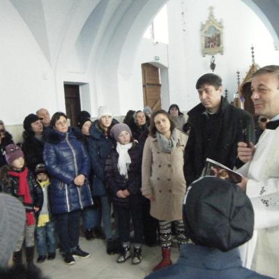 5 noiembrie: Pelerinajul credincioşilor din Gheorghe Doja la sanctuarul de la Cacica