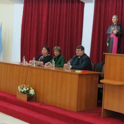 9 noiembrie: Iaşi: Conferinţă şi dezbatere despre familie