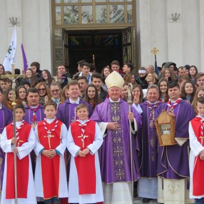 17 decembrie: "Lumina Păcii" de la Betleem "celebrată" la Iaşi