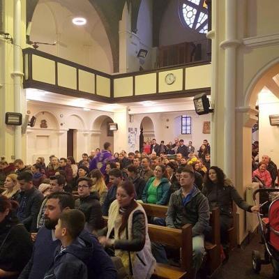 5 martie: Londra: Capelanatul Romano-Catolic Român din Londra îşi extinde activitatea pastorală