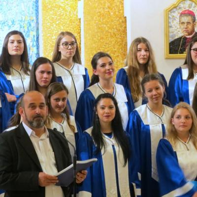 21 mai: Iaşi: "Missa in Jazz" în primă audiţie şi integral, în concert al corului "Juvenes Ecclesiae"
