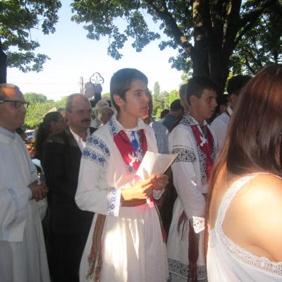 29 iulie: Bârgăuani: Administrarea sacramentului Mirului
