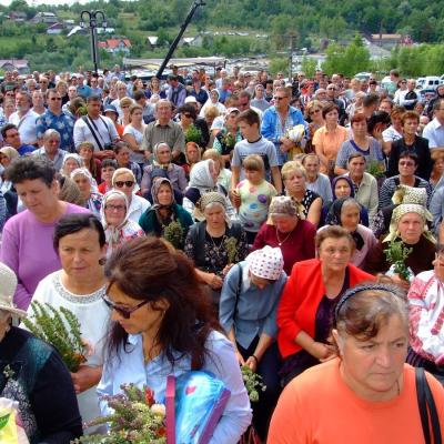 15 august: Cacica: Sfânta Liturghie solemnă pontificală a hramului. Foto: Alexandru Imbrişcă