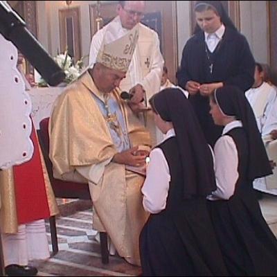 31 mai: Opt tinere au spus un da definitiv lui Cristos