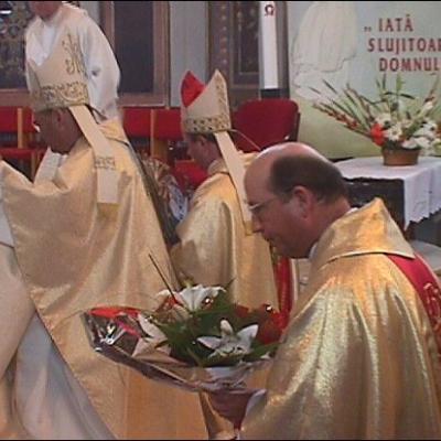 31 mai: Opt tinere au spus un da definitiv lui Cristos