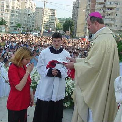 13 iunie: Hramul bisericii 'Sfântul Anton' din Iaşi