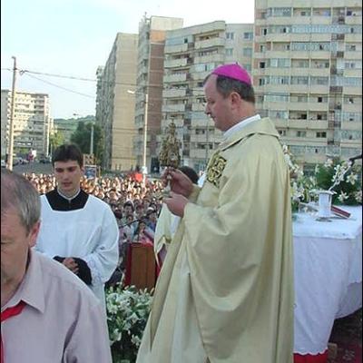 13 iunie: Hramul bisericii 'Sfântul Anton' din Iaşi