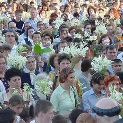 13 iunie: Hramul bisericii 'Sfântul Anton' din Iaşi