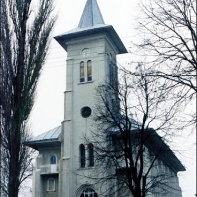 15-16 iunie: Oferirea mirului în parohiile Buruieneşti şi Izvoarele