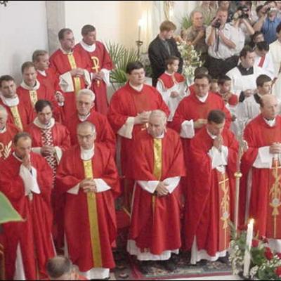 29 iunie: Sfinţiri de preoţi