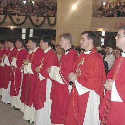 29 iunie: Sfinţiri de preoţi