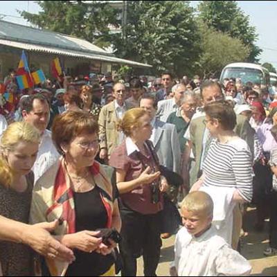 6 iulie: Importante vizite la Butea şi Săbăoani