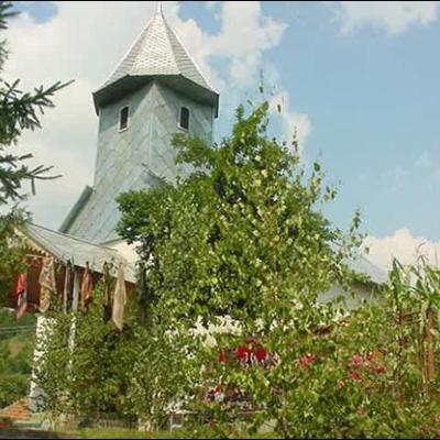 13 iulie: Mirul în Parohiile Dofteana şi Moineşti