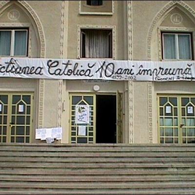 2-4 august: 10 ani împreună... Sare şi lumină!