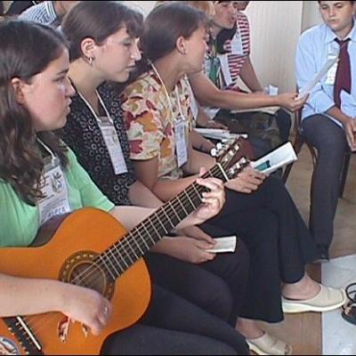 2-4 august: 10 ani împreună... Sare şi lumină!