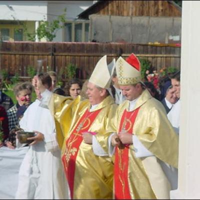 28 septembrie: Sfinţire de biserică la Săbăoani