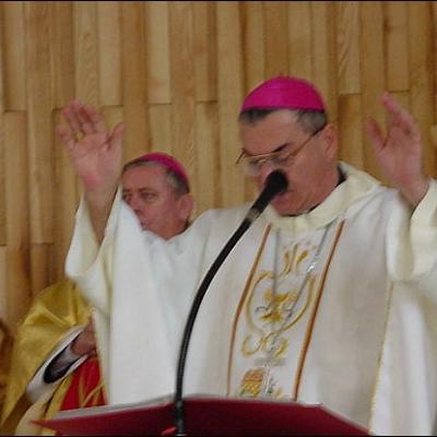 28 septembrie: Sfinţire de biserică la Săbăoani