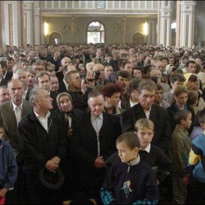 29 septembrie: Centenarul bisericii din Săbăoani