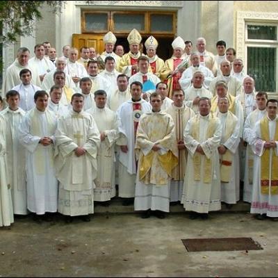 29 septembrie: Centenarul bisericii din Săbăoani
