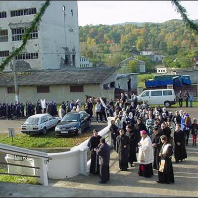 6 octombrie: Pelerinaj al vieţii consacrate la Cacica