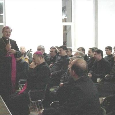 7 decembrie: Academia mariană la Seminarul din Iaşi