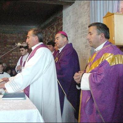 21 decembrie: Inaugurare de biserică la Nicoreşti