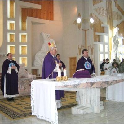 Vizită pastorală în Parohia Bacău Sfânta Cruce