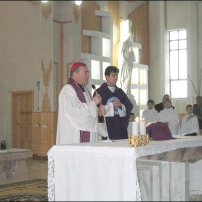 Vizită pastorală în Parohia Bacău Sfânta Cruce