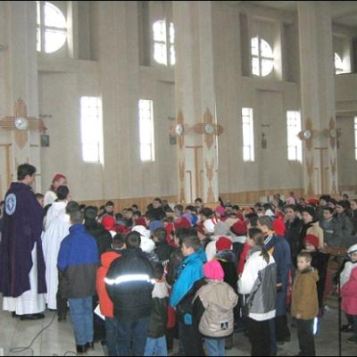 Vizită pastorală în Parohia Bacău Sfânta Cruce
