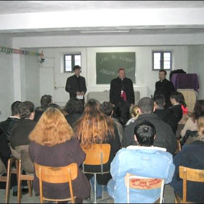 Vizită pastorală în Parohia Bacău Sfânta Cruce