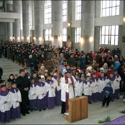 Vizită canonică în Parohia 'Fericitul Ieremia' din Bacău