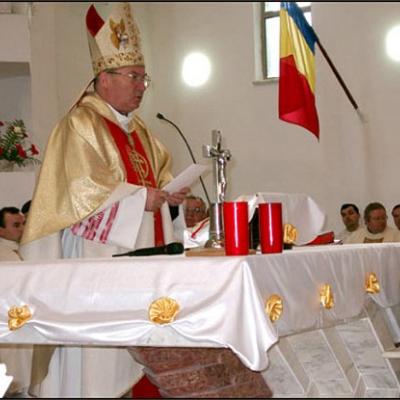 Liturghia crismei la Bacău