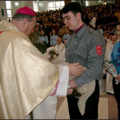 Liturghia crismei la Bacău