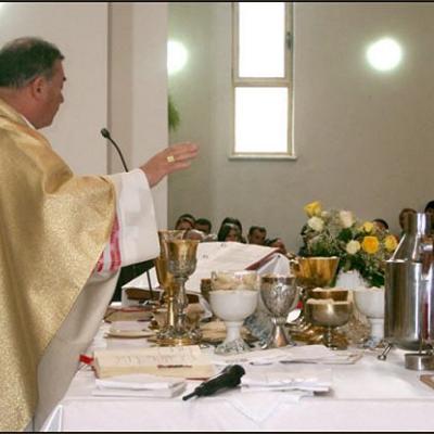 Liturghia crismei la Bacău