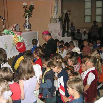 Vizită canonică în Parohia Băluşeşti