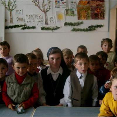 Sfinţirea capelei din Grădiniţa 'Sfânta Familie' la Gherăeşti