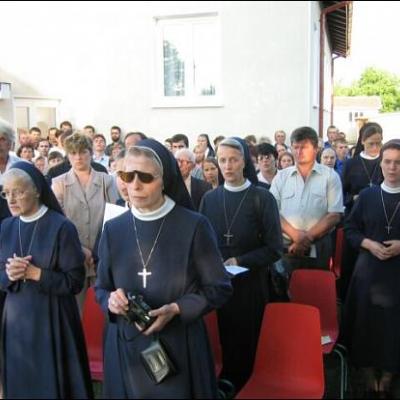 Inaugurarea unei case pentru surori la Raducăneni