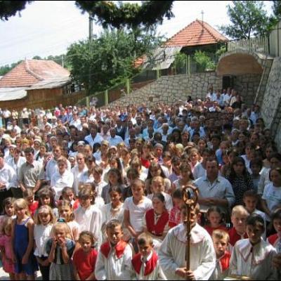 Vizită pastorală la Berzunţi