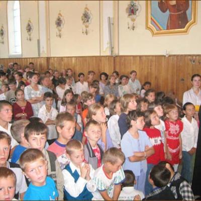 Vizită pastorală în Parohia Barticeşti