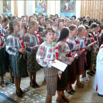 Administrarea Mirului în Parohia Pârgăreşti