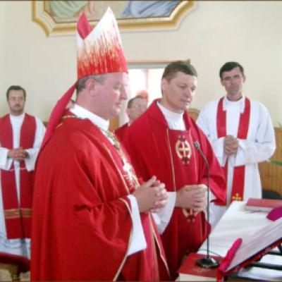 Administrarea Mirului în Parohia Trebeş