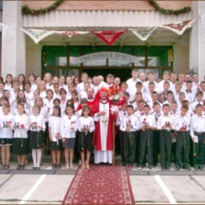 Administrarea Mirului în Parohia Mirceşti
